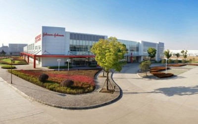 Johnson & Johnson Suzhou Medical Equipment Expansion Project Use Sturdy structure thread Flange flexible connection hose and GB standard Expansion Joint Rubber Bellow contract